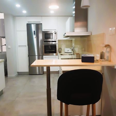 Mendoza A Un Paso De La Playa Apartment Malaga Bagian luar foto