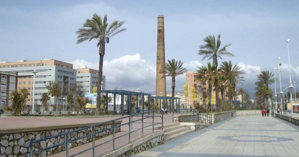 Mendoza A Un Paso De La Playa Apartment Malaga Bagian luar foto