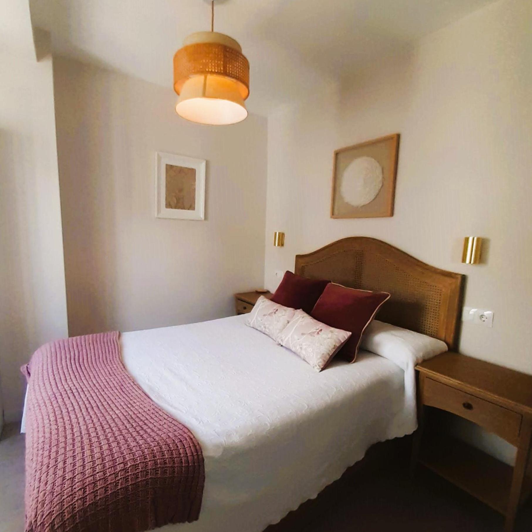 Mendoza A Un Paso De La Playa Apartment Malaga Bagian luar foto